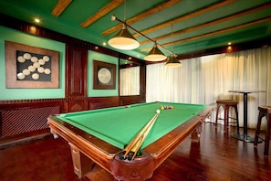 Spielezimmer