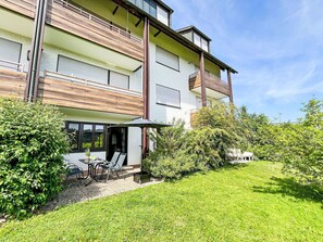 Residential Area, Apartment, Home, Estate, Balcony, Garden, Yard, Landscaping, Condominium, Villa