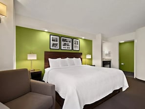 Bedroom with 1 King bed