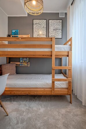 Second Bedroom - Comfortable bedroom with Bunk Bed - book now with Rentujemy.com