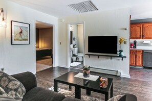 Living Area | Smart TV | Board Games
