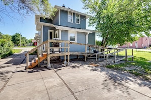 Exterior | Deck | Gas Grill