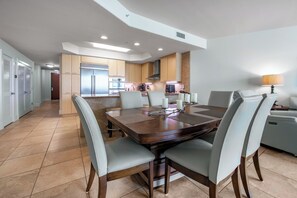 Caribe Resort D316 Dining Room