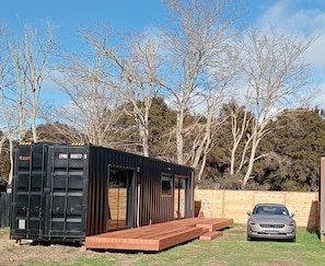 Container doors can be opened or closed.