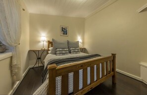 Bedroom 2 - Double Bed