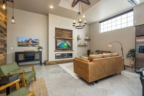 The large windows have electric blinds that let in tons of light!