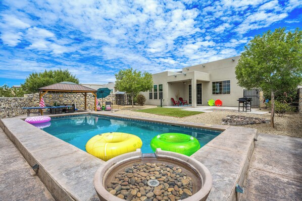 Waterfall, floaties, ping-pong, gazebo, grill, outdoor shower, loungers + more