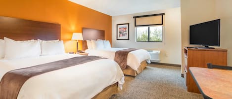 Comfortable Unit with Two Queen size beds