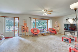 Living Room | Free WiFi | Central Heat | Wood-Burning Fireplace | 1st Floor