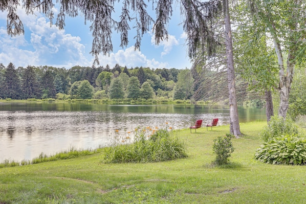 Grove City Vacation Rental | 3BR | 1.5BA | 2 Steps Required | 1,700 Sq Ft