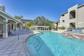 Avalon at Clearwater | Community Amenities | Saltwater Pool | Fitness Center