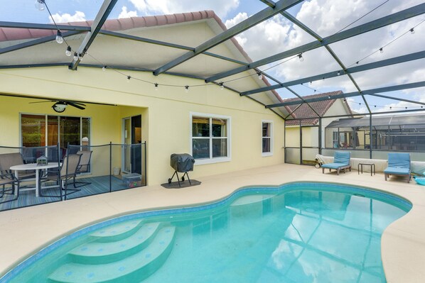 Davenport Vacation Rental | 4BR | 3BA | 1 Step to Enter | 2,072 Sq Ft