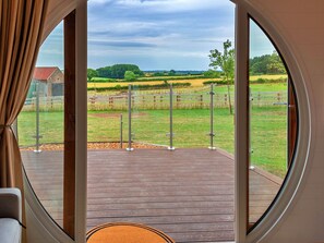 Shade, Mountain Range, Outdoor Structure, Eco Hotel, Deck, Outdoor Furniture, Garden, Chair, Landscaping, Hardwood