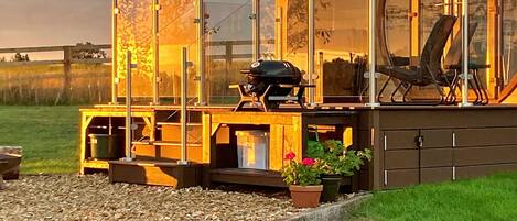 Shade, Mountain Range, Outdoor Structure, Eco Hotel, Deck, Outdoor Furniture, Garden, Chair, Landscaping, Hardwood