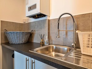 Appartement, Chaßne De Montagnes, Vallée, Alpes, HÎtel, Village De Montagne