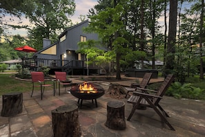Firelight and forest air, nights at La Maison du Lac feel pure magic.