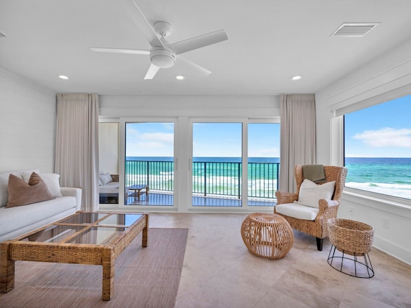 Welcome to Blue Mountain Beach Villas 5A