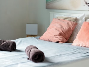 Linge fourni