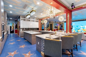 Kitchen (Angle)