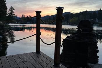 Chimney Rock on Twin Lakes - Cozy Cabin on Twin Lakes in Rathdrum, Idaho