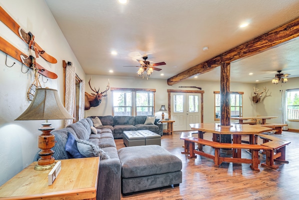Brian Head Vacation Rental | 6BR | 6BA | Stairs Required | 4,233 Sq Ft