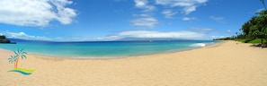 Kaanapali Beach - Expansive Sandy Kaanapali Beach
Black Rock to the left, enjoy snorkeling!