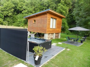 屋外ダイニングエリア