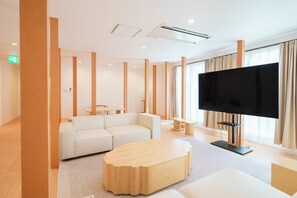 Second floor living room