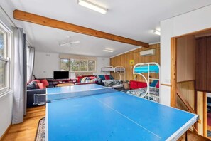 Spielezimmer