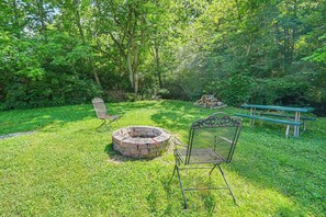 Yard Space | Fire Pit
