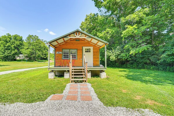 Georgetown Vacation Rental | 1BR | 1BA | 640 Sq Ft | 5 Steps to Enter