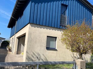 Das Blaue Haus - Vom Heustall zur Ferienwohnung