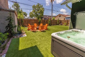 Bain à remous extérieur
