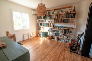 Spielezimmer