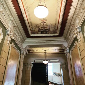 Detail