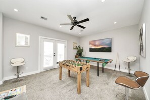 Spielezimmer