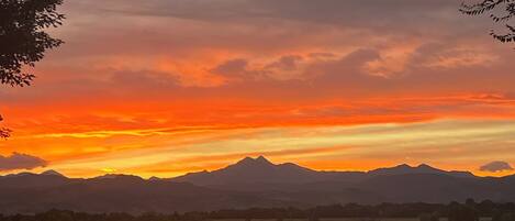 Mountain Sunset in the Backyard!