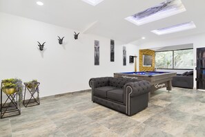 Spielezimmer