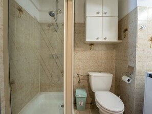 Badezimmer, Toilleten Sitz, Bad Sink, Toilette, Armatur, Sinken, Wand, Flooring, Fussboden, Interior Design