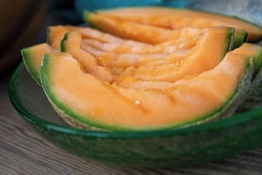 Alimentos y bebidas