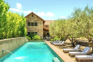 Napa Stone Estate in the heart of Calistoga Wine Country!