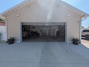 Street View Front