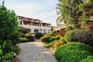 Außenseite Ferienhaus [Sommer]