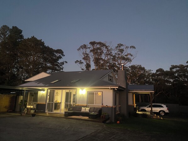 A beautiful house in the bush. 