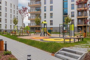 The playground right outside the building makes this location a perfect choice for families with kids.
