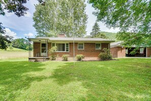 House Exterior | Creek Access