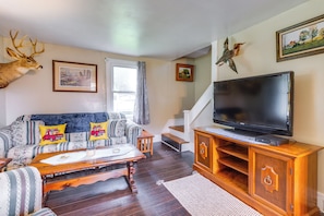 Living Room | Free WiFi | Central Heat | 1st Floor