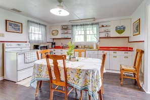 Kitchen | 1st Floor