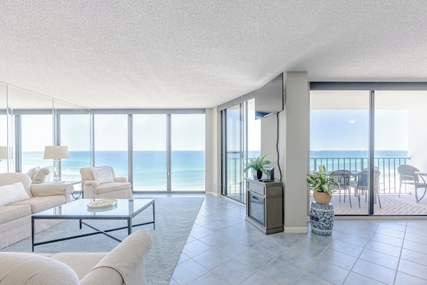Unparalleled Panoramic Views