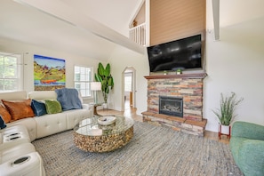 Living Room | Main Level | Multi-Level House | Central A/C & Heating
